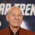Patrick Stewart je "v vse, kar je počel, vnašal inteligenco, milino in globok čut za človečnost"