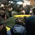 PRIPRAVLJAJO SE NA NAPAD, VRSTIJO SE OPOZORILA: "Ne približujte se vojaškim objektom" (VIDEO)