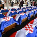 V Donjem Maclju pokopali posmrtne ostanke 500 hrvaških žrtev iz slovenskih grobišč