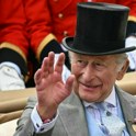 PRELOMNA POTEZA KRALJA: Kot prvi britanski monarh razkril, koliko davka je plačal