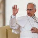 PROŠNJA "VSEM LJUDEM DOBRE VOLJE": Papež pozval k enodnevnemu božičnemu premirju