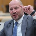 Nemški minister bo vezal plače šefov Deutsche Bahna na zamude. Minister Vrtovec pa nič. poslovni