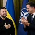 "RUSIJA POSTAJA VSE BOLJ OBUPANA": Rutte v Kijevu pohvalil ukrajinske uspehe in pozval k novi vojaški pomoči