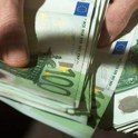 Banka pomotoma izplačala več kot 120.000 evrov: Vrnil denar, nato pa ga je šokirala nagrada