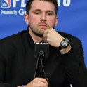 Luka Dončić ima novo pričesko, pravijo, da še nikoli ni bil videti tako seksi