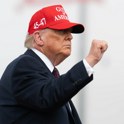 Napovedi: Trumpu grozi hud poraz. Kaj to pomeni. poslovni