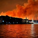 POŽAR SE NEPREDVIDLJIVO ŠIRI: Na Braču ogrožena naselja, evakuirali okoli 600 ljudi